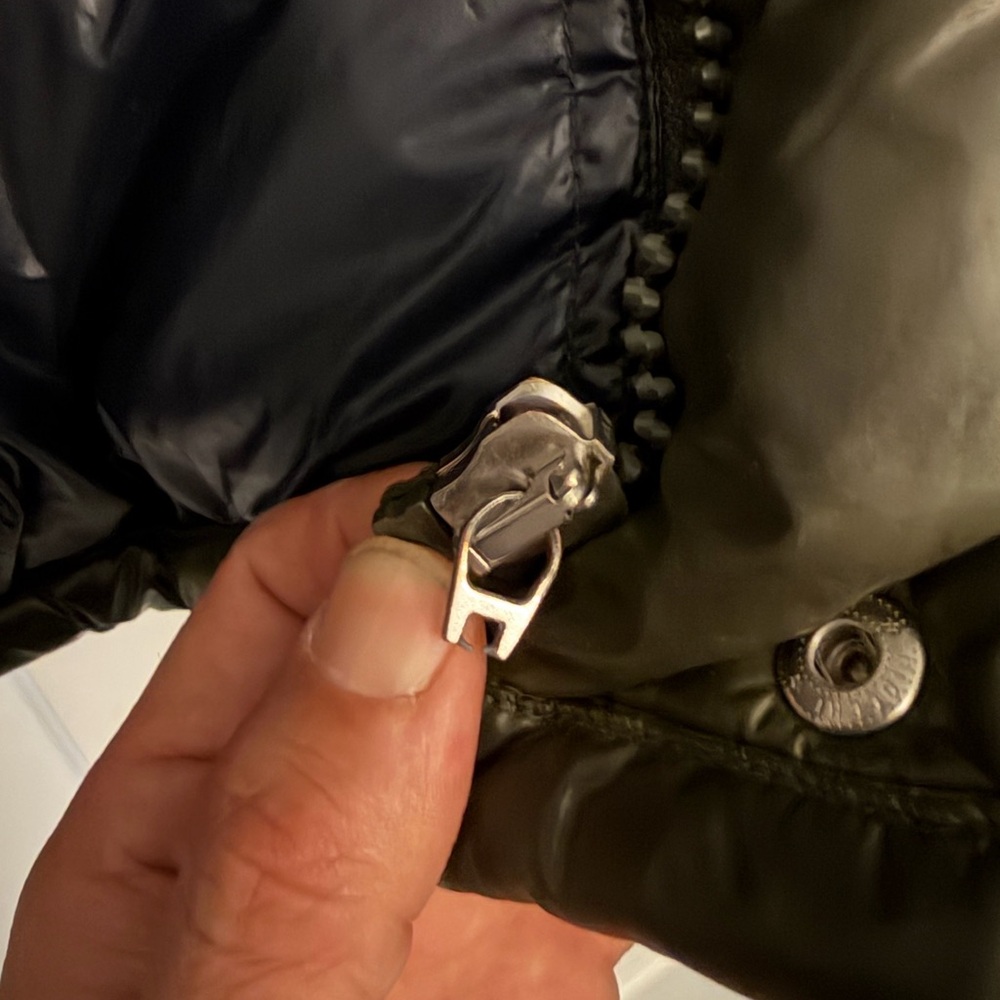 Moncler Men's Olive Puffer Jacket sz 3 M/L - Picture 8 of 10
